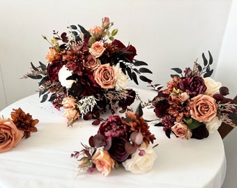 Rust & black wedding bouquets, Rust and burgundy wedding, Terra cotta wedding flowers, dark wedding bouquet, fall black wedding flowers