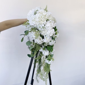 Romantic White hydrangea Wedding Cascading Bouquet, White Draping Bouquet, Wedding Cascade Bouquet, Hydrangea Silk Flower Bridal Bouquet image 5