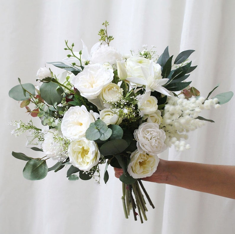 Creamy White Austin Rose & Ranunculus Bouquet for image 2