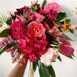 Fuschia & Hot Pink Tropical Wedding Flower, Bright Pink Bridal and Bridesmaid Bouquet, Exotic Deep Pink Flower Arrangement,Anthurium Bouquet