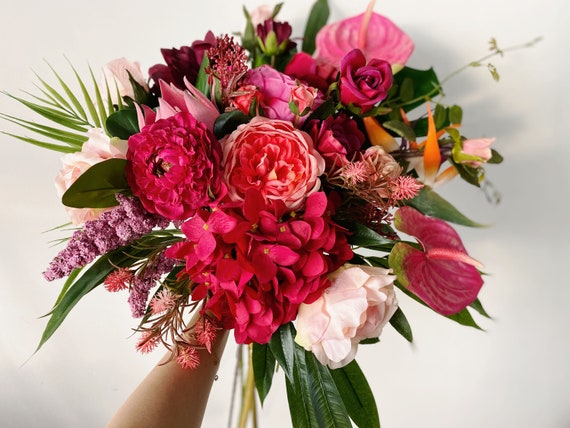 Fuschia bridesmaid bouquets deals