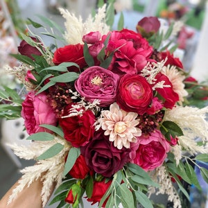 Fuchsie und Rosa Brautsträuße, Rosenrote Hochzeitsblumen, Hellrosa Braut Brautjungferstrauß, rustikale rosa Hochzeit Seidenblumensträuße