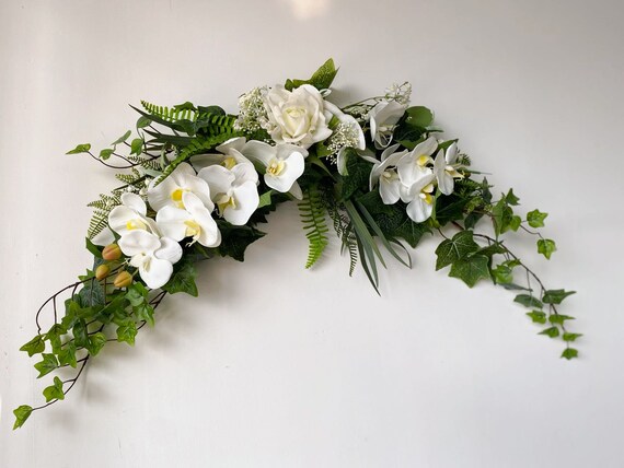 Rose & Orchidee und Efeu Swag, Schmetterlings-Orchidee Hochzeit Fake  Blumendekor, wei grne Hochzeitsblumen, Haustr Swag, Orchidee hngende  Blumen - Etsy.de
