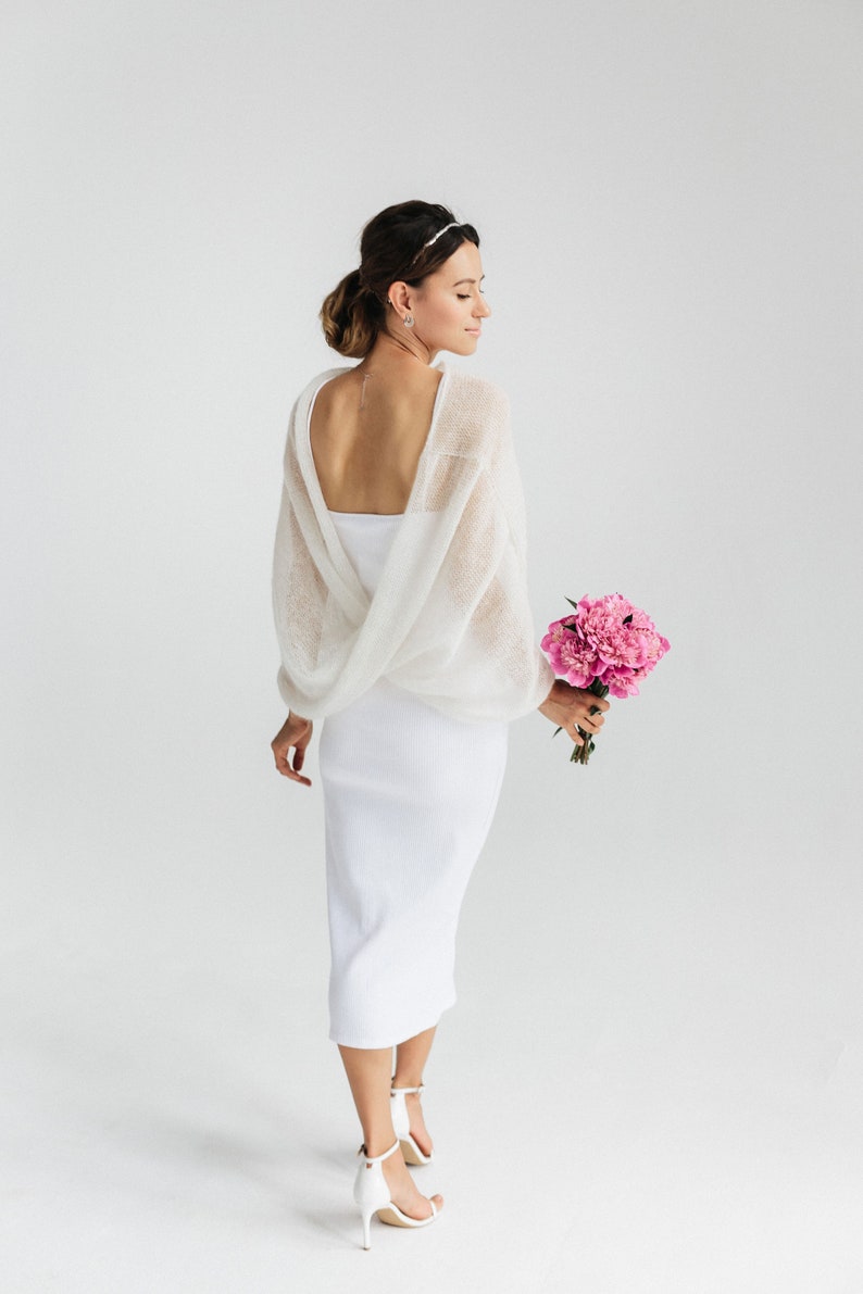 Witte bruiloft sjaal bruids haalt zijn schouders op witte mohair poncho witte cover-up kanten sjaal witte mohair cape witte bruiloft stal afbeelding 3