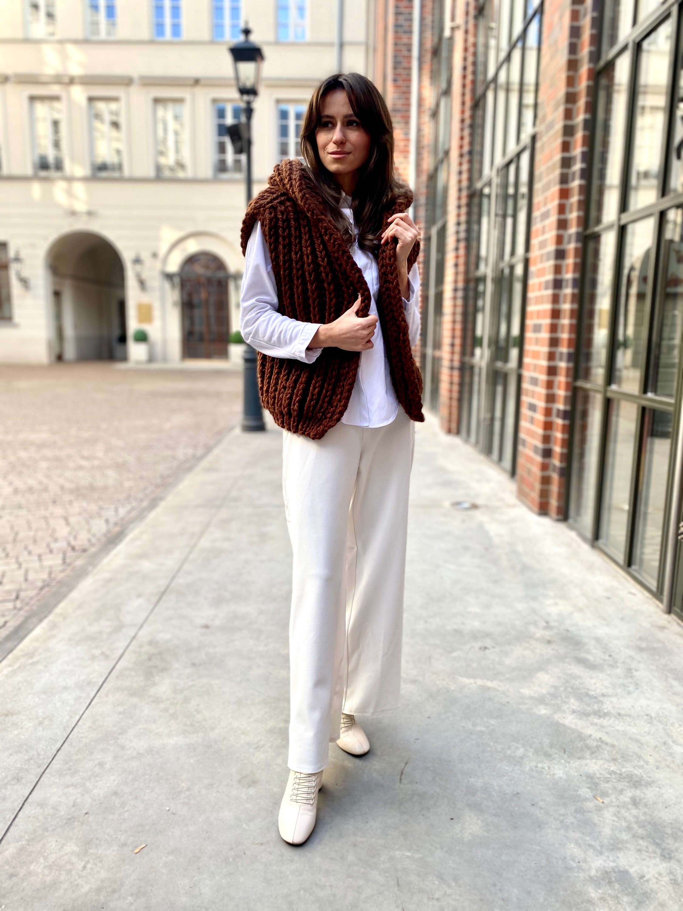 openyy【OPEN Yy】 CHUNKY KNIT VEST : BROWN OPEN YY