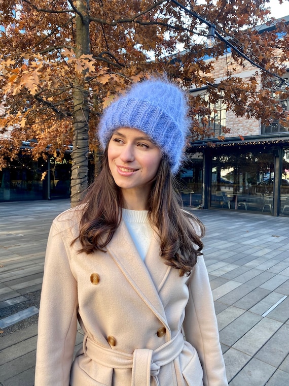 Blue hats for women 2025