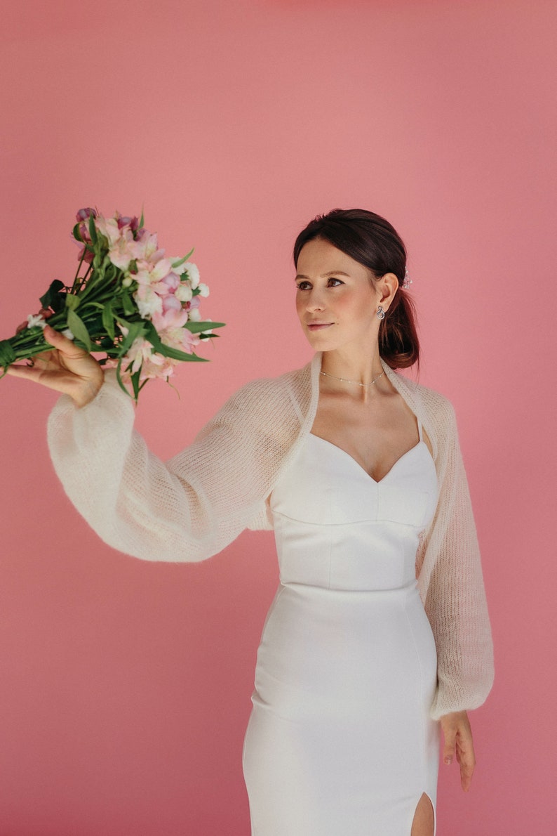 Boléro de mariage blanc, cardigan en mohair, veste de mariée, cape de mariée blanche, cache-cœur en mohair, veste de soie en mohair blanc, boléro en mohair blanc image 3