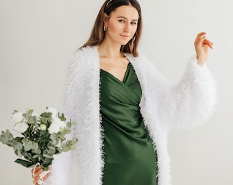 Cape de mariée blanche en fausse fourrure, manteau de mariage, cardigan blanc, écharpe de mariage, étole de mariée en tricot, cardigan de mariée, couverture de mariage, veste en laine pour femme