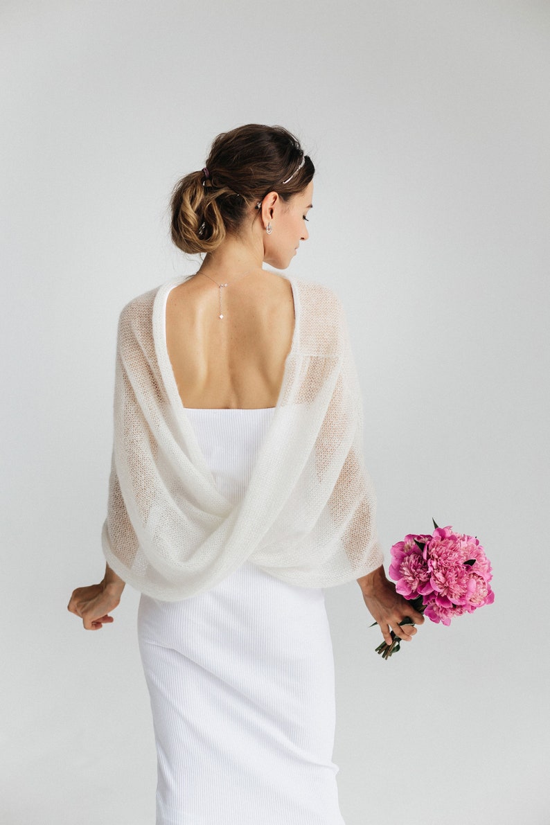 Witte bruiloft sjaal bruids haalt zijn schouders op witte mohair poncho witte cover-up kanten sjaal witte mohair cape witte bruiloft stal afbeelding 7