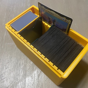 3D Printed Deluxe Modular Deckbox. Fits oversized commanders and up to two EDH Commander Decks. Extended Deck Box with Dice Box Options. MTG