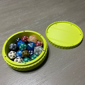 Vassoio per rotolare i dadi stampato in 3D. Porta dadi a rulli.