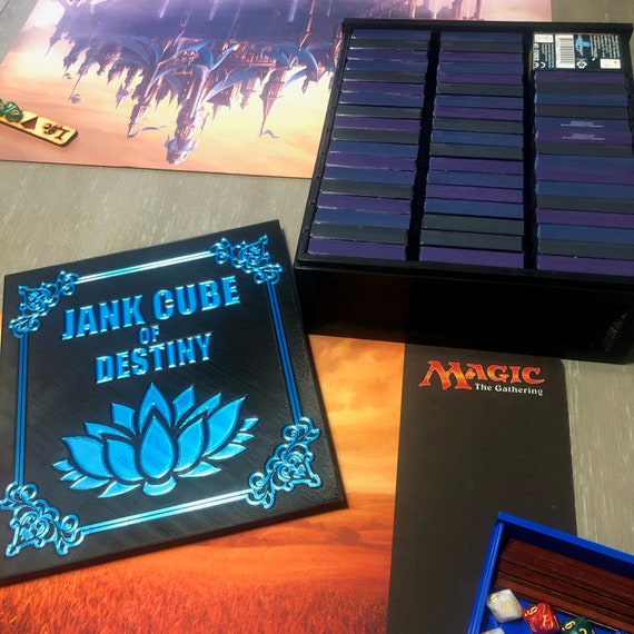 Massive 3D Printed Deck Box. Fits up to 9 Double-sleeved