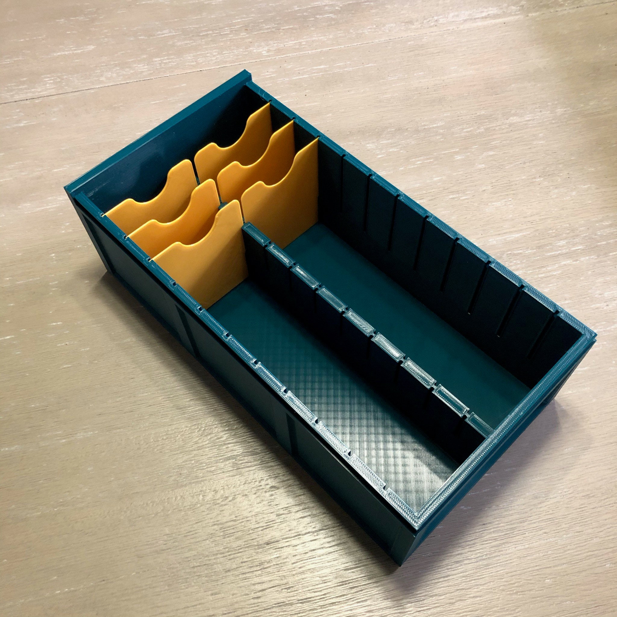 Jumbo 3D Printed Deck Box. Fits up to 8 DoubleSleeved Magic The