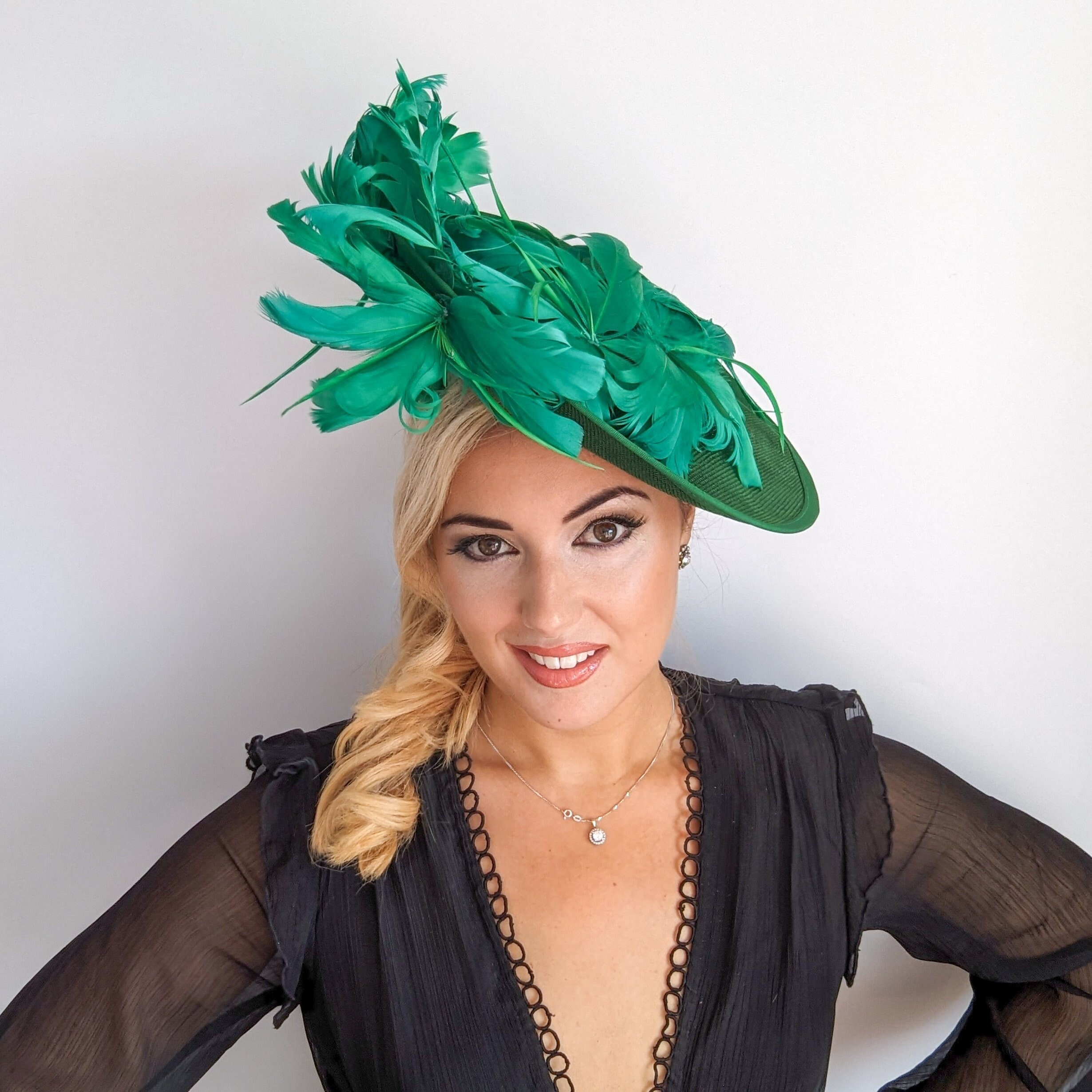 Emerald Green Large Feather Fascinator, Disc Saucer Wedding  display picture 3