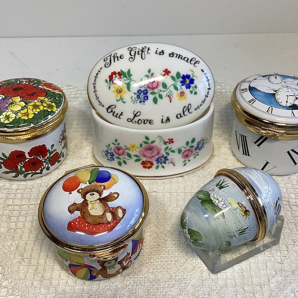 Choice of enamel or ceramic trinket boxes made by Staffordshire or Alastor. Beautiful designs and excellent condition.