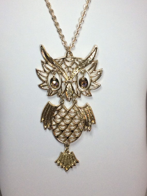 1970s boho groovy owl necklace with dangling iride