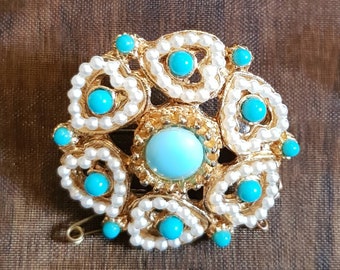 Goldtone and turquoise vintage brooch , retro brooch, gold brooch,  victorian style brooch, Christmas gift, vintage gift , vintage accessory