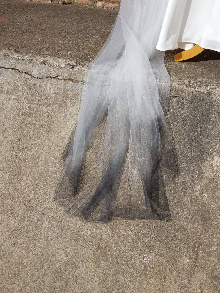 Black Veil Ombre Veil Alternative Veil Dip Dye Veil Gothic Etsy