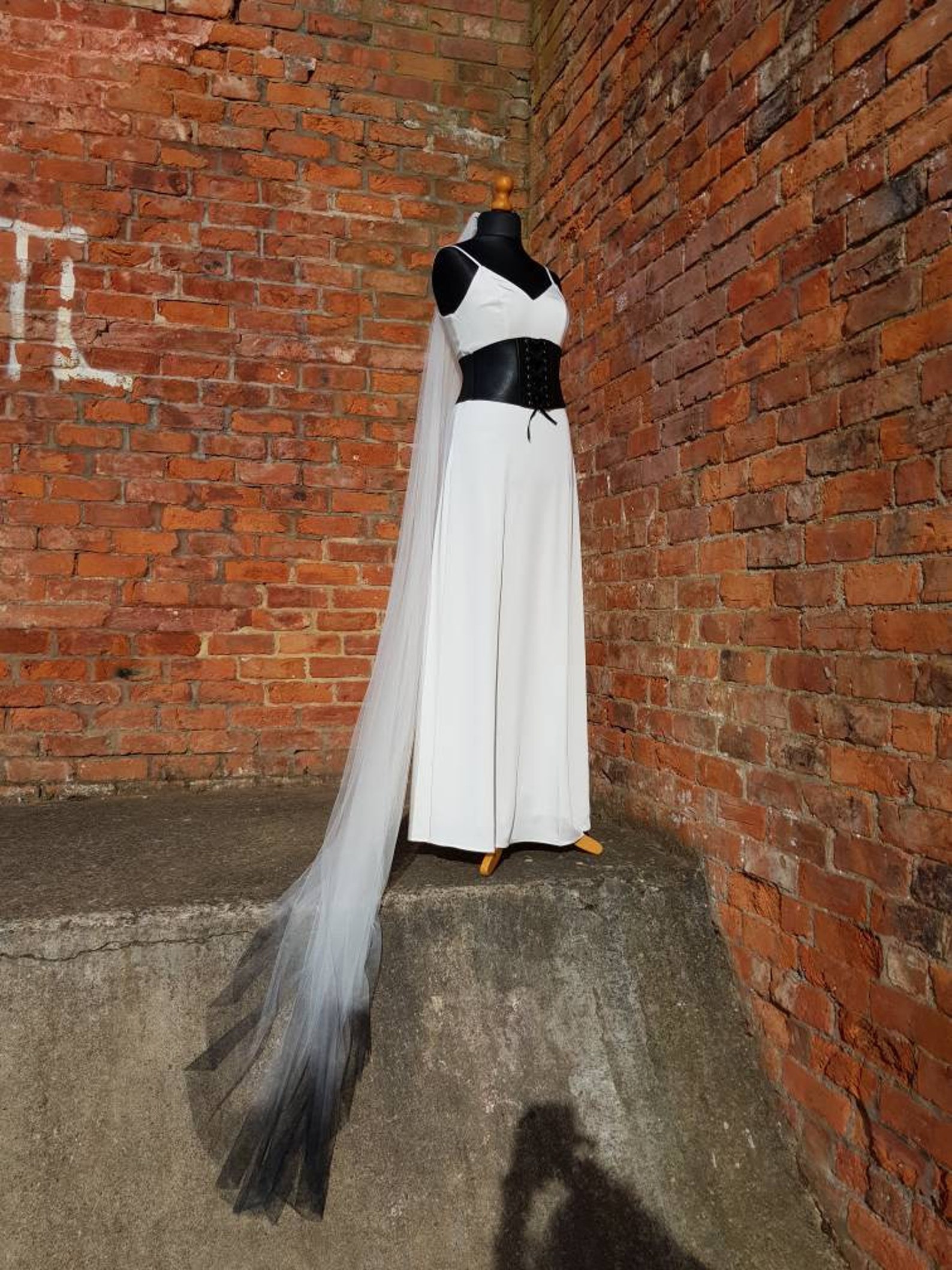 Black Veil Ombre Veil Alternative Veil Dip Dye Veil Gothic Etsy