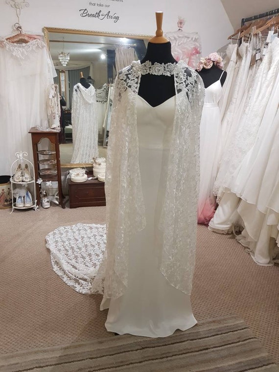 Bridal Cloak Hooded Bridal Cape Lace Cape Wedding Cape Etsy