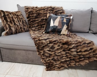 Set of throw and two pillow cases fox