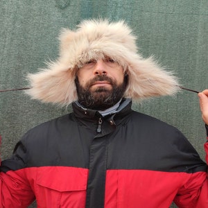 Coyote fur trapper hat
