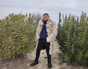 L-XL / Coyote men coat with big collar