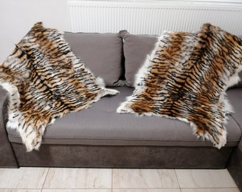 Animal print tiger pelt toscani