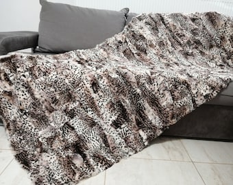 Carpets - Throws