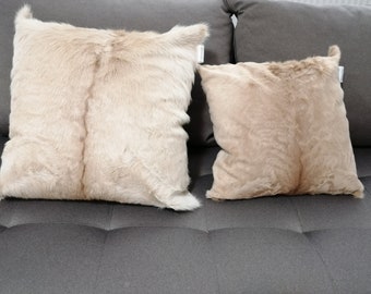 Two antilope pillow cases