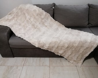 Beige mink fur throw / carpet