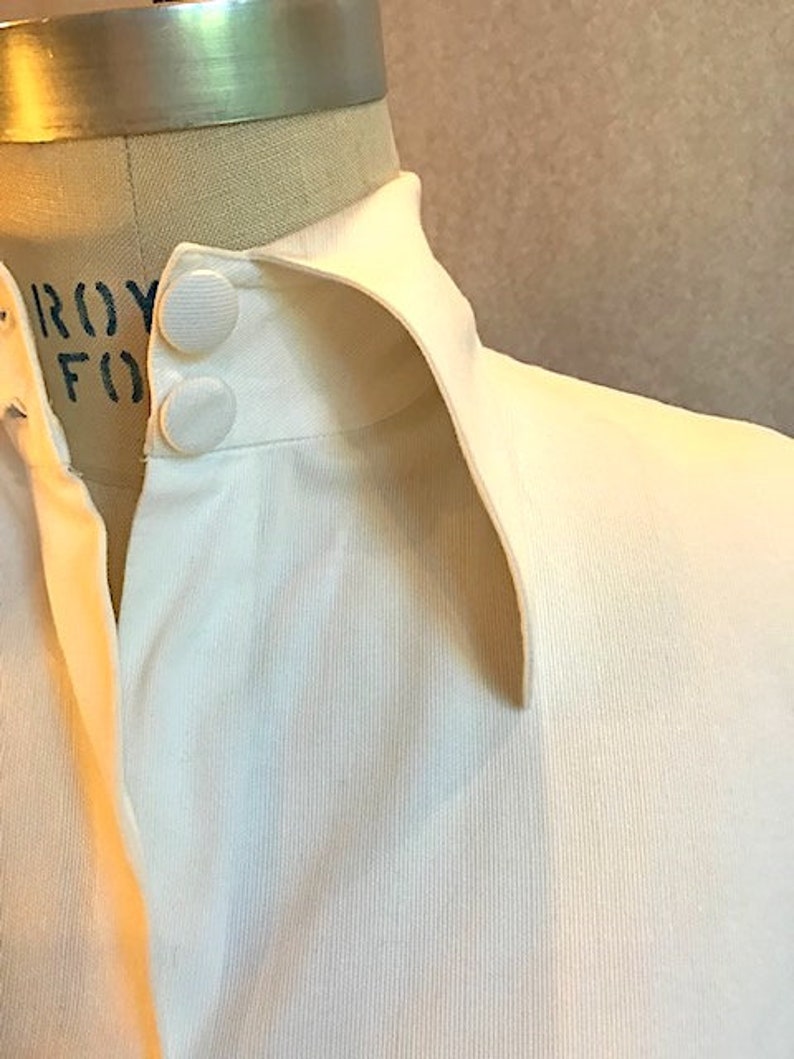 Classic Ann Fontaine White Shirt