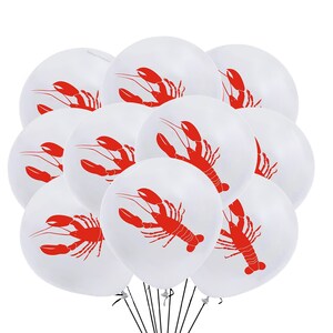 Peut inclure: Un groupe de ballons blancs orn&eacute;s d'un motif de homard rouge. Les ballons sont attach&eacute;s ensemble avec une ficelle noire. Le motif de homard est une illustration d&eacute;taill&eacute;e.