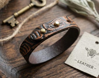 Handmade Vintage Leather Bracelet, Tooled Cowhide Wristband, Adjustable Rustic Western Boho Cuff, Unisex Bracelet, Gift for Him