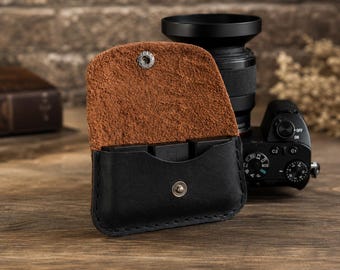 Vintage Leather Camera Battery Pouch for Sony NP-FW50, Genuine Leather Battery Case, Vintage Camera Accessory Gift for Photographer