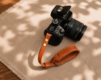 Leather Camera Wrist Strap, Camera Wrist Strap,Vintage DSLR Mirrorless Camera Strap, Soft Padded Wrist Lanyard, Photographer Gift