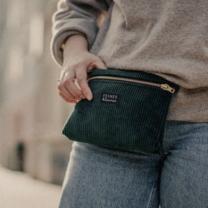 Multi Way Tasche Waldgrün Cord / Bauchtasche und Umhängetasche