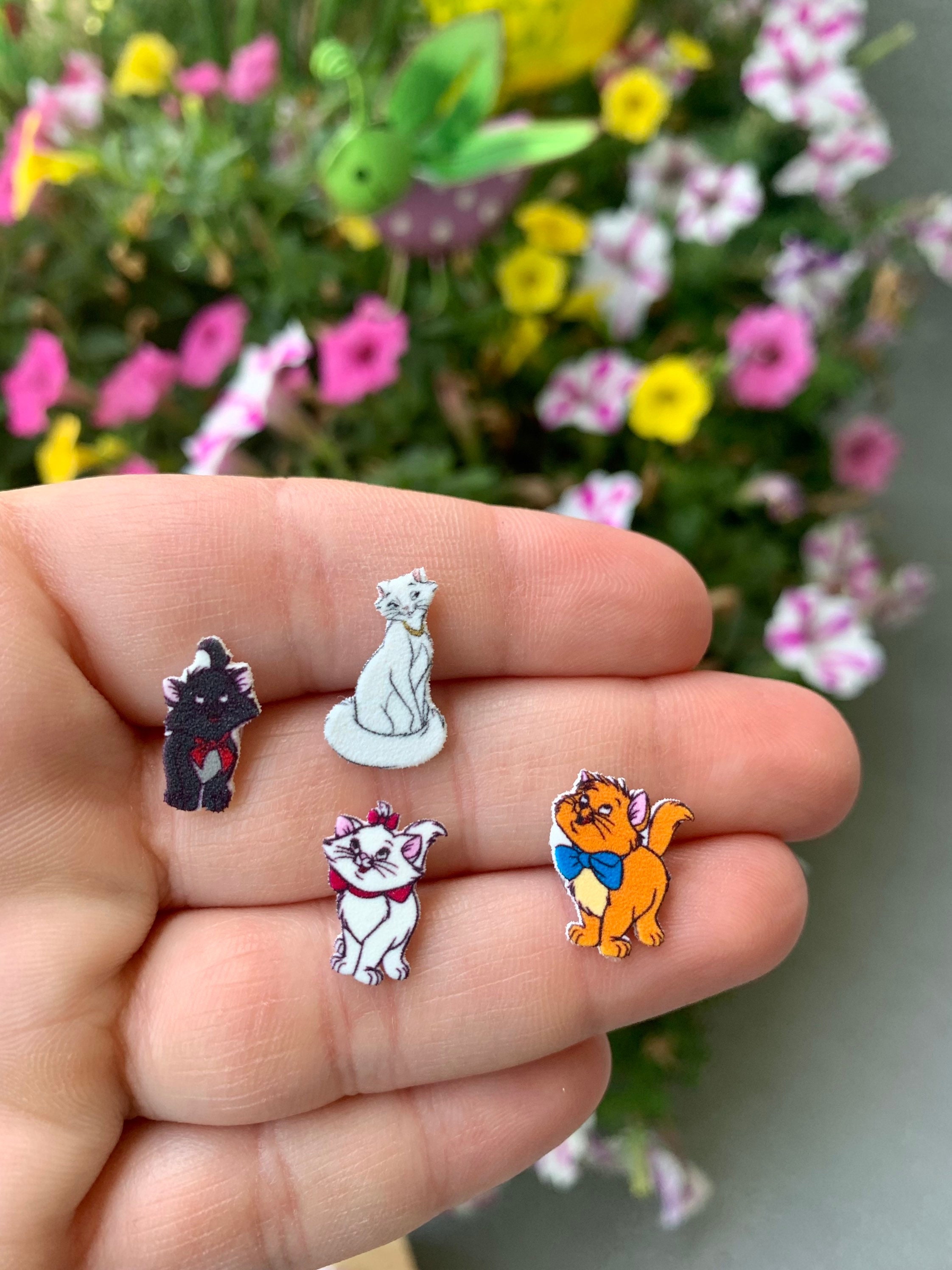 Aristocats earrings deals