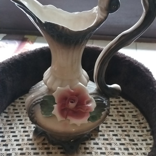 Vase - Krug verschnörkelt italienischer Stil