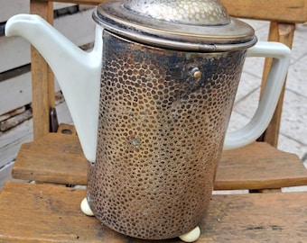 Große alte Kaffeekanne 40iger Jahre Porzellan mit Thermoabdeckung - Vintage
