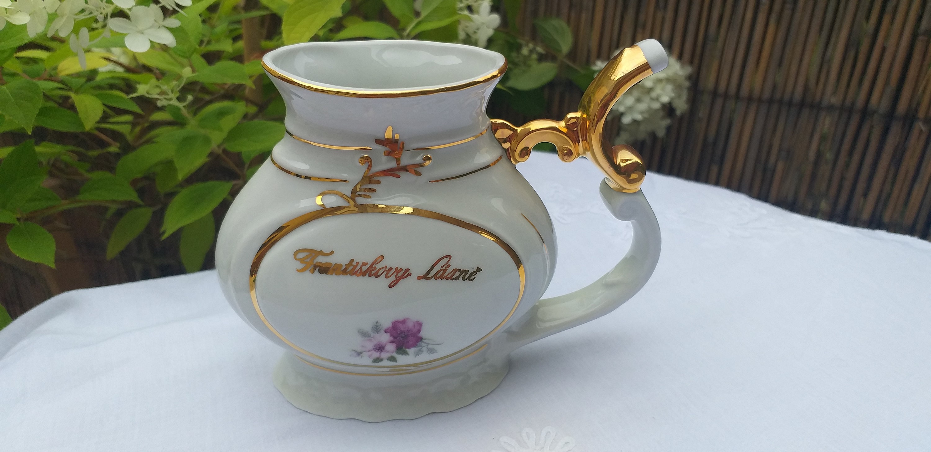 Cup white and gold Czechoslovakia Frantiskovy Lazne with spout