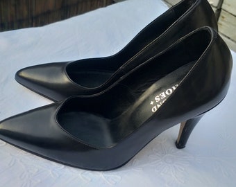 Schwarze Pumps Gr. 32