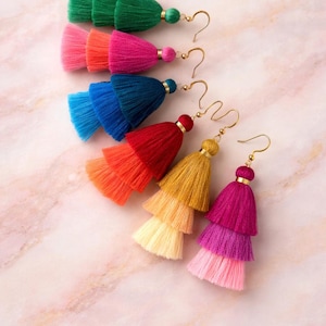 Pendientes de borlas bohemios: colgantes de hilo de seda de 3 niveles