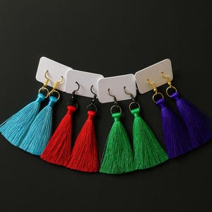 Boucles d'oreilles bohèmes à pampilles : broderie de soie indienne, argent sterling