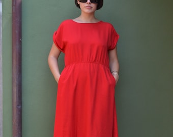 Vintage red summer dress / loose fit dress