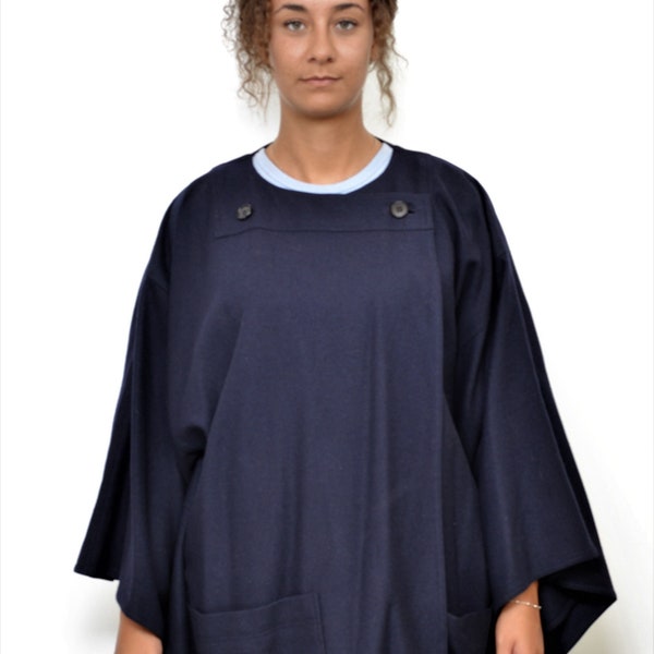 Cape vintage des années 80 / cape en laine bleu foncé / capelet coat / manteau femme / poncho