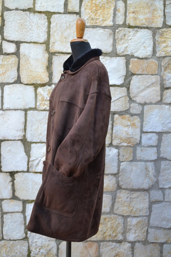 Original men's brown shearling coat size XL - image 2