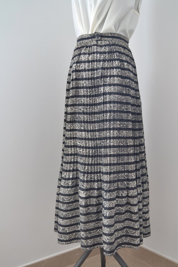 Vintage circle midi pleated skirt, 80s stripes pl… - image 3