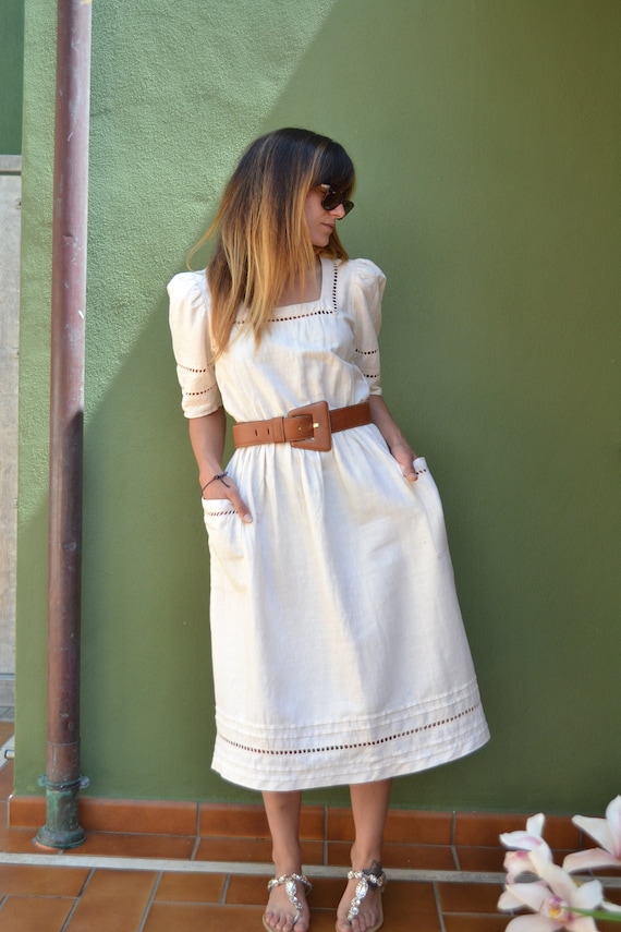 Abito tradizionale austrica vintage abito midi in lino grezzo e