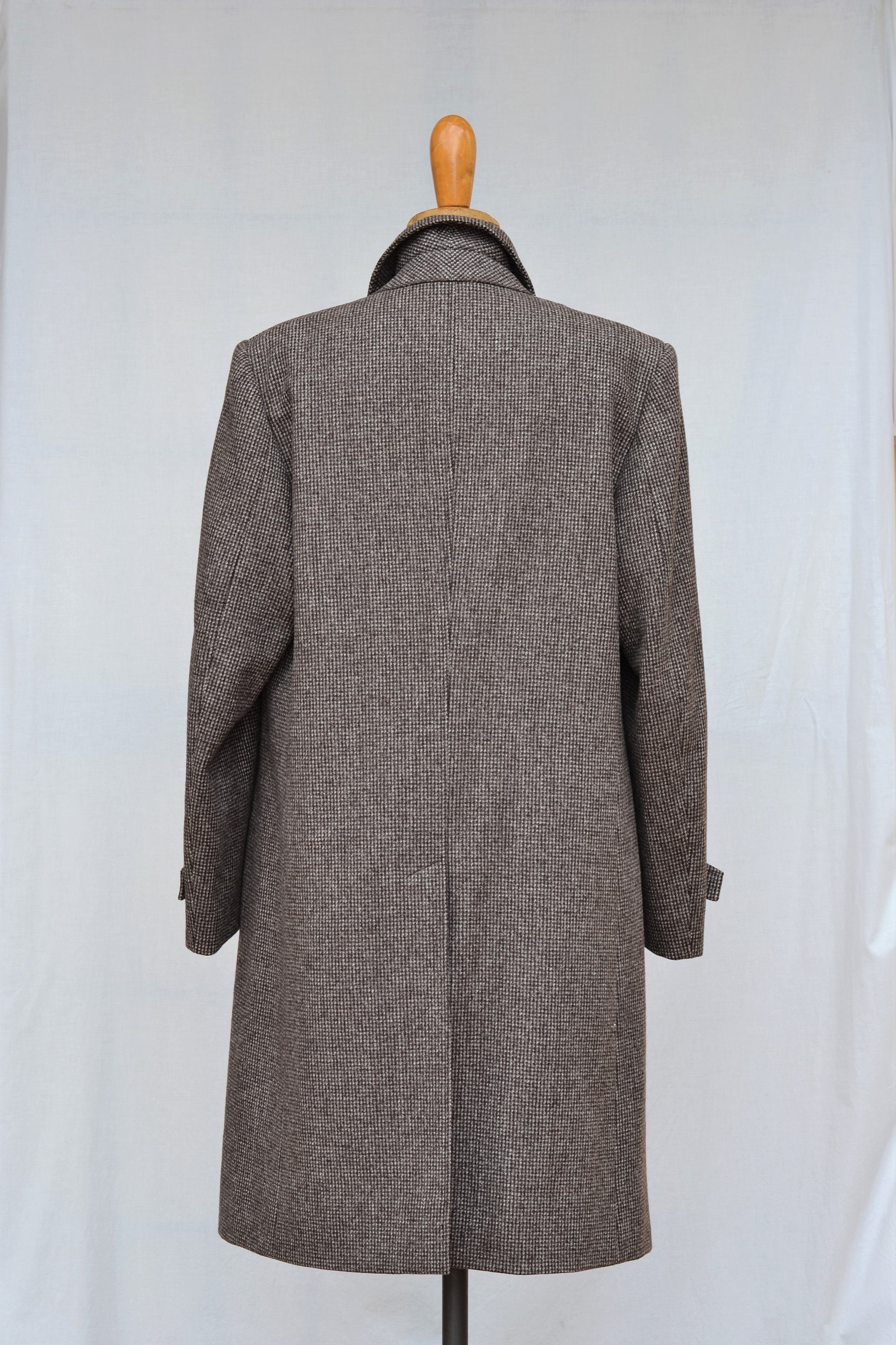 1970's Tweed Coat / Mens Winter Coat Men Houndstooth Wool Coat